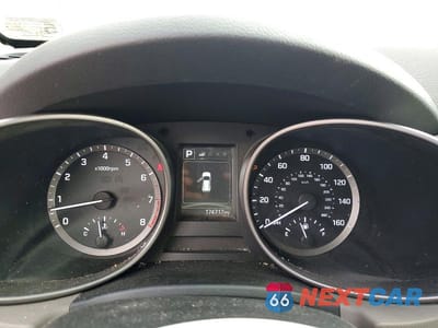 Zdjęcie 9 z 13 samochodu: 2017 HYUNDAI SANTA FE SPORT VIN:5XYZU3LB7HG388943 - miniatura
