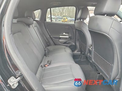 Zdjęcie 11 z 12 samochodu: 2024 MERCEDES-BENZ GLA 250 4MATIC VIN:W1N4N4HB3RJ608790 - miniatura