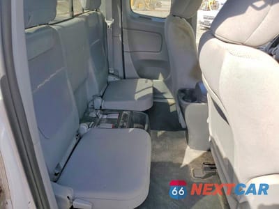 Zdjęcie 10 z 11 samochodu: 2015 TOYOTA TACOMA BASE VIN:5TFTX4CN4FX065408 - miniatura