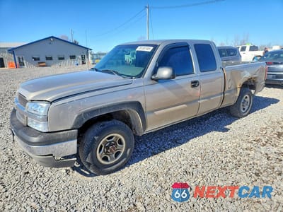2003 CHEVROLET SILVERADO K1500 2GCEK19T331125814 - główne zdjęcie licytacji z USA - miniatura