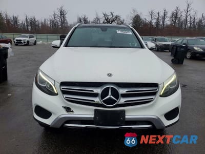 Piąte zdjęcie samochodu w środku: 2018 MERCEDES-BENZ GLS VIN:WDC0G4KB4JV076045 - miniatura