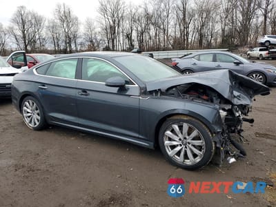 Czwarte zdjęcie samochodu z boku: 2018 AUDI A5 PREMIUM VIN:WAUANCF54JA043338 - miniatura