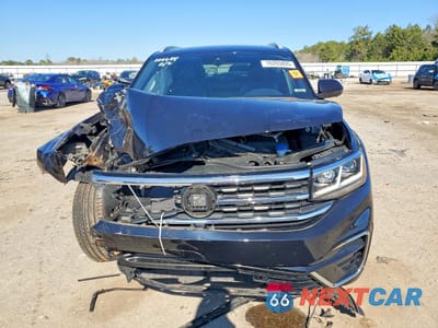 Piąte zdjęcie samochodu w środku: 2020 VOLKSWAGEN ATLAS CROSS SPORT SEL PREMIUM R-LINE VIN:1V2TE2CA5LC224624 - miniatura