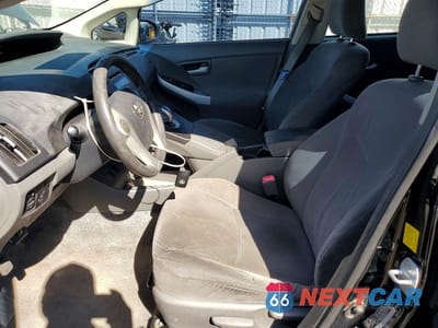 Zdjęcie 7 z 11 samochodu: 2010 TOYOTA PRIUS II VIN:JTDKN3DU1A1288566 - miniatura