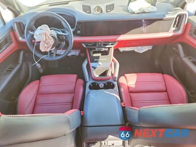 Zdjęcie 8 z 12 samochodu: 2025 PORSCHE CAYENNE S VIN:WP1AL2AY8SDA19367 - miniatura