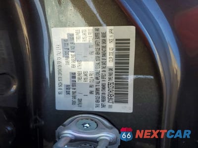 Zdjęcie 13 z 13 samochodu: 2017 FIAT 124 SPIDER CLASSICA VIN:JC1NFAEK1H0103750 - miniatura