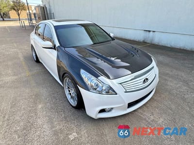 2011 INFINITI G37 SEDAN JOURNEY JN1CV6AP7BM303658 - główne zdjęcie licytacji z USA - miniatura