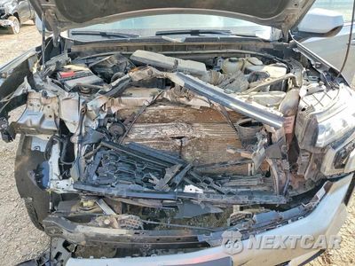 Zdjęcie 12 z 13 samochodu: 2023 CHEVROLET SUBURBAN K1500 LS VIN:1GNSKBKD3PR199444 - miniatura