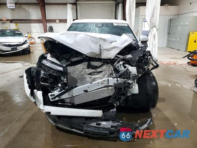 Piąte zdjęcie samochodu w środku: 2026 CHEVROLET EQUINOX LT VIN:3GNAXPEG3TL247686 - miniatura