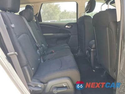 Zdjęcie 11 z 15 samochodu: 2020 DODGE JOURNEY SE VIN:3C4PDCAB6LT279580 - miniatura