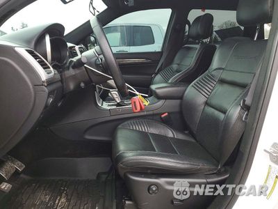 Zdjęcie 7 z 14 samochodu: 2018 JEEP GRAND CHEROKEE TRACKHAWK VIN:1C4RJFN98JC318673 - miniatura