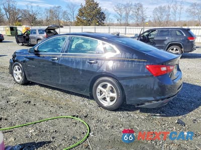 Drugie zdjęcie samochodu z przodu: 2018 CHEVROLET MALIBU LS VIN:1G1ZB5ST7JF210611 - miniatura