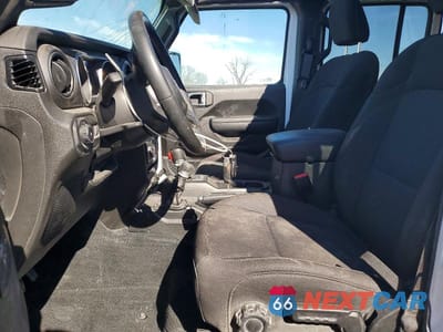 Zdjęcie 7 z 13 samochodu: 2023 JEEP WRANGLER SPORT VIN:1C4HJXDN9PW531400 - miniatura