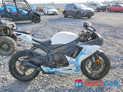 2025 SUZUKI GSX-R600 JS1GN7FA3S7101238 - główne zdjęcie licytacji z USA - miniatura