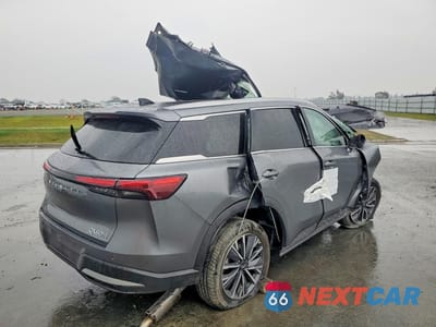 Trzecie zdjęcie samochodu z tyłu: 2026 INFINITI QX60 LUXE VIN:5N1AL1FS3TC342423 - miniatura