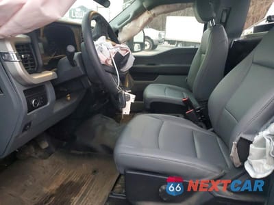 Zdjęcie 7 z 12 samochodu: 2024 FORD F350 SUPER DUTY UTILITY / SERVICE TRUCK VIN:1FDRF3HN0RDA25019 - miniatura