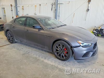 Czwarte zdjęcie samochodu z boku: 2020 MASERATI GHIBLI S VIN:ZAM57YTS0L1343768 - miniatura
