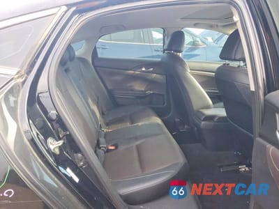 Zdjęcie 10 z 12 samochodu: 2019 HONDA INSIGHT TOURING VIN:19XZE4F95KE032815 - miniatura