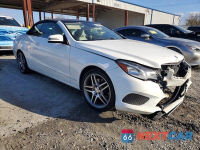 Czwarte zdjęcie samochodu z boku: 2015 MERCEDES-BENZ E 400 VIN:WDDKK6FF9FF297542 - miniatura