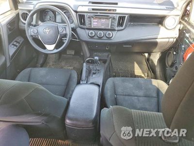 Zdjęcie 8 z 11 samochodu: 2018 TOYOTA RAV4 LE VIN:2T3BFREV8JW783775 - miniatura