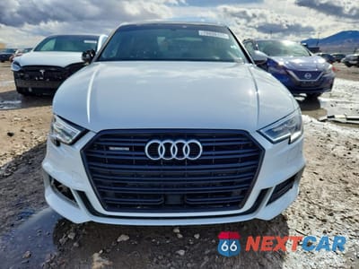 Piąte zdjęcie samochodu w środku: 2020 AUDI A3 S-LINE PREMIUM VIN:WAUBEGFF4LA106008 - miniatura