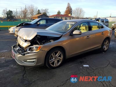 2014 VOLVO S60 T5 YV1612FS9E2294418 - główne zdjęcie licytacji z USA - miniatura