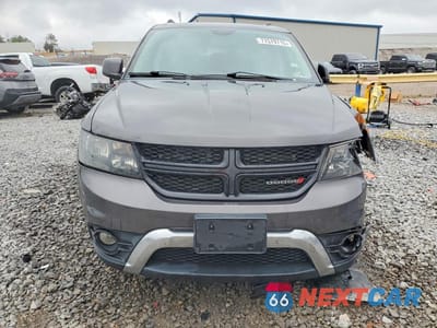 Piąte zdjęcie samochodu w środku: 2017 DODGE JOURNEY CROSSROAD VIN:3C4PDCGG4HT522622 - miniatura