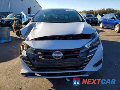 Piąte zdjęcie samochodu w środku: 2023 NISSAN VERSA SR VIN:3N1CN8FV1PL834276 - miniatura