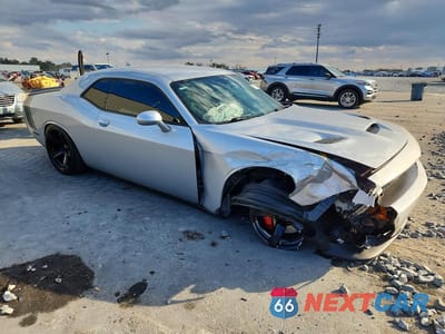 Czwarte zdjęcie samochodu z boku: 2021 DODGE CHALLENGER R VIN:2C3CDZFJ3MH638190 - miniatura