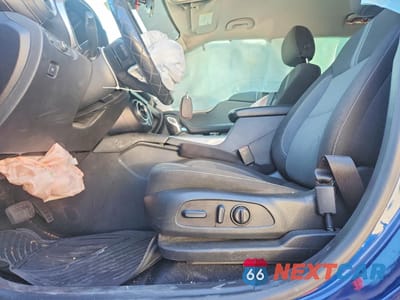 Zdjęcie 7 z 14 samochodu: 2023 CHEVROLET BLAZER 2LT VIN:3GNKBCR49PS104894 - miniatura