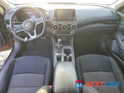 Zdjęcie 8 z 11 samochodu: 2020 NISSAN SENTRA SV VIN:3N1AB8CV2LY218765 - miniatura