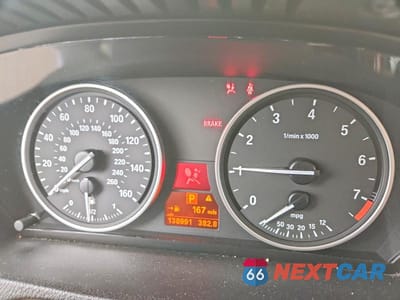 Zdjęcie 9 z 13 samochodu: 2011 BMW X5 XDRIVE35I VIN:5UXZV4C52BL740365 - miniatura