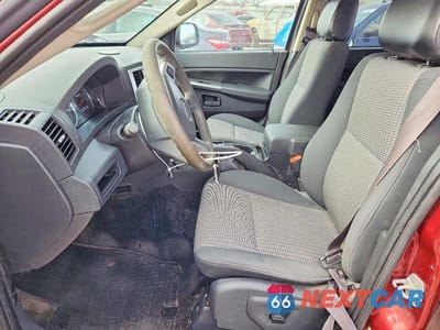 Zdjęcie 7 z 14 samochodu: 2008 JEEP GRAND CHEROKEE LAREDO VIN:1J8GR48K38C157817 - miniatura