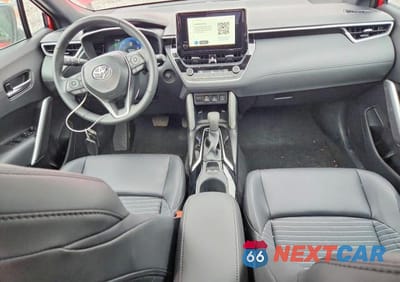 Zdjęcie 8 z 11 samochodu: 2025 TOYOTA COROLLA CROSS SE VIN:7MUFBABG6SV086778 - miniatura