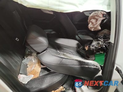 Zdjęcie 10 z 11 samochodu: 2017 AUDI A4 PREMIUM VIN:WAUANAF43HN038968 - miniatura