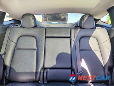 Zdjęcie 10 z 14 samochodu: 2025 TESLA MODEL Y VIN:7SAYGDEFXSF265227 - miniatura