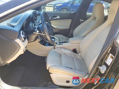 Zdjęcie 7 z 11 samochodu: 2018 MERCEDES-BENZ CLA 250 VIN:WDDSJ4EB5JN603995 - miniatura