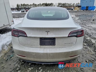 Zdjęcie 6 z 12 samochodu: 2022 TESLA MODEL 3 VIN:5YJ3E1EB0NF316599 - miniatura