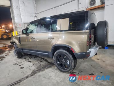 Drugie zdjęcie samochodu z przodu: 2025 LAND ROVER DEFENDER 110 S VIN:SALEJ7EX1S2399101 - miniatura