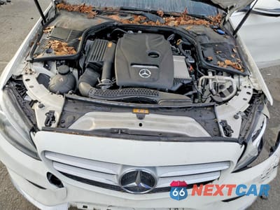 Zdjęcie 11 z 12 samochodu: 2018 MERCEDES-BENZ C 300 VIN:55SWF4JB2JU265438 - miniatura