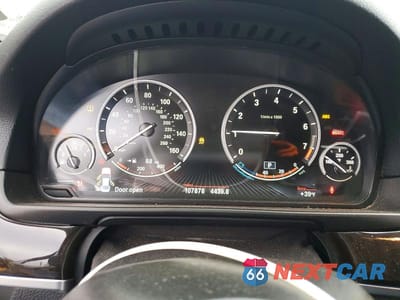 Zdjęcie 9 z 11 samochodu: 2015 BMW 528 XI VIN:WBA5A7C52FD626280 - miniatura