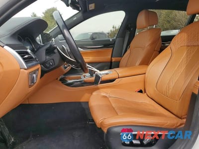 Zdjęcie 7 z 12 samochodu: 2017 BMW 750 XI VIN:WBA7F2C52HG422139 - miniatura