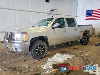 2012 CHEVROLET SILVERADO K1500 LT 3GCPKSE75CG241336 - główne zdjęcie licytacji z USA - miniatura