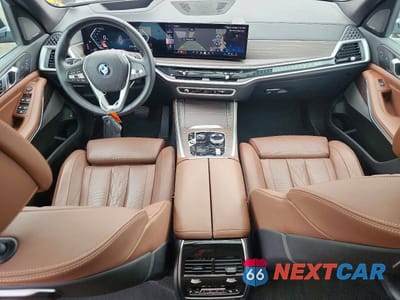 Zdjęcie 8 z 13 samochodu: 2024 BMW X5 XDRIVE50E VIN:5UX43EU02R9S78325 - miniatura