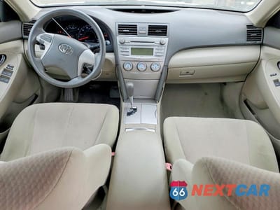 Zdjęcie 8 z 11 samochodu: 2011 TOYOTA CAMRY BASE VIN:4T4BF3EK9BR103028 - miniatura