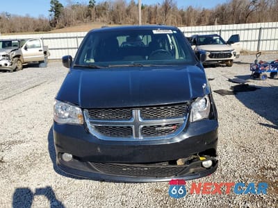 Piąte zdjęcie samochodu w środku: 2019 DODGE GRAND CARAVAN SXT VIN:2C4RDGCG8KR751014 - miniatura