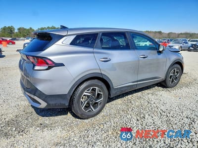 Trzecie zdjęcie samochodu z tyłu: 2024 KIA SPORTAGE LX VIN:KNDPU3DF1R7278915 - miniatura