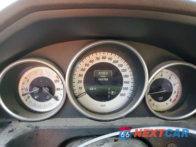 Zdjęcie 9 z 11 samochodu: 2015 MERCEDES-BENZ E 350 VIN:WDDHF5KB2FB088940 - miniatura