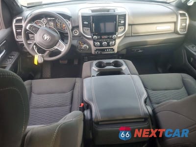 Zdjęcie 8 z 12 samochodu: 2025 RAM 1500 BIG HORN VIN:1C6RRFBGXSN601150 - miniatura