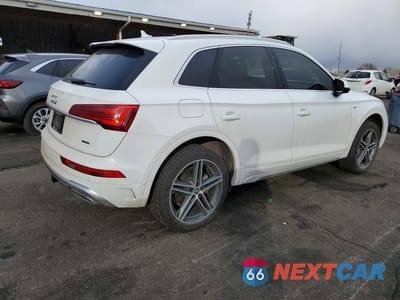 Trzecie zdjęcie samochodu z tyłu: 2022 AUDI Q5 E PREMIUM 55 VIN:WA1G2AFY4N2020835 - miniatura